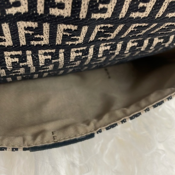 Fendi Semitracolla Piccola suede leather monogram shoulder bag purse AUTHENTIC - Picture 7 of 15